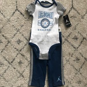 NEW infant Jordan outfit